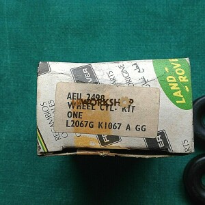 AEU2498 - Rear Brake Cylinder Repair Kit - 110/130