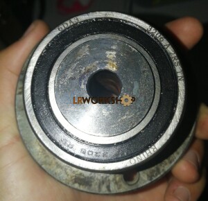 ERR5285 - viscous fan to cover, Bearing-roller