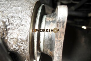 FRC8154 - Flange Mudshield - Rover Type - Must Be Matched To Seal FRC8220