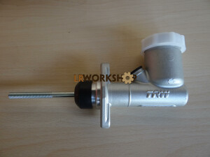 STC100411 - Clutch Master Cylinder - 5A To 6A